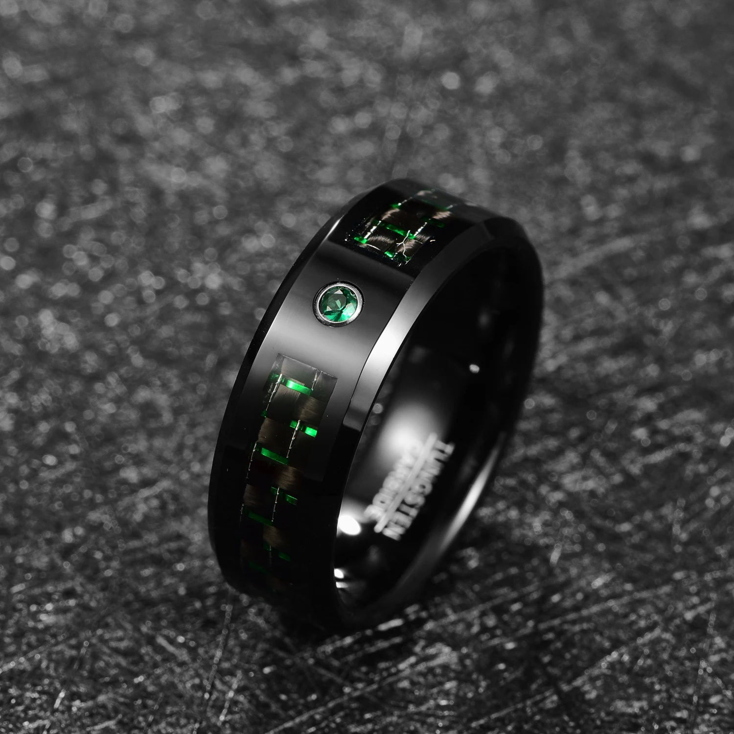 BONLAVIE пръстен от волфрам карбид 8 мм, със скосен ръб, годежни пръстени от черно въглеродни влакна с цирконии за мъже, Комфортни бижута Изображение 4