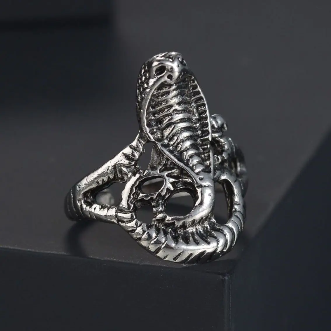 MeMolissa Античен пръстен със змия, Кобра, ретро пънк, Пръстен с преувеличени дух, Отворен Пръстен, Рок, Регулируем пръстен, бижута, подаръци, търговия на едро, Изображение 0