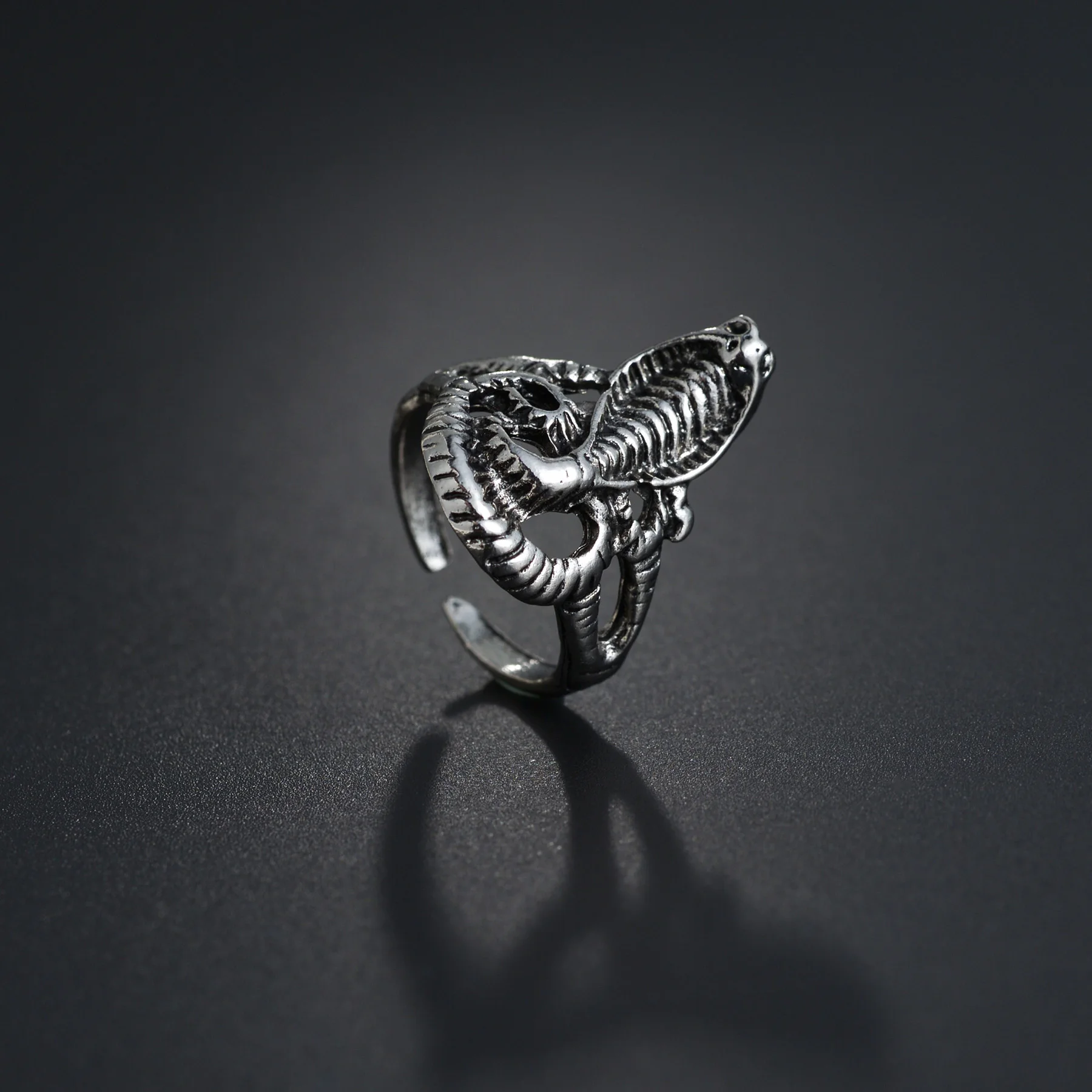 MeMolissa Античен пръстен със змия, Кобра, ретро пънк, Пръстен с преувеличени дух, Отворен Пръстен, Рок, Регулируем пръстен, бижута, подаръци, търговия на едро, Изображение 2
