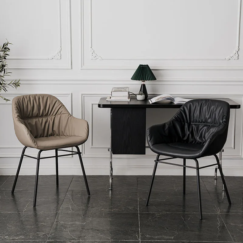 Възглавници Черни Метални Крака места за хранене столове Модерен комплект Луксозни Кожени Офис Ергономичен Скандинавски стол Дизайнерски мебели Vanity Sillas Изображение 0