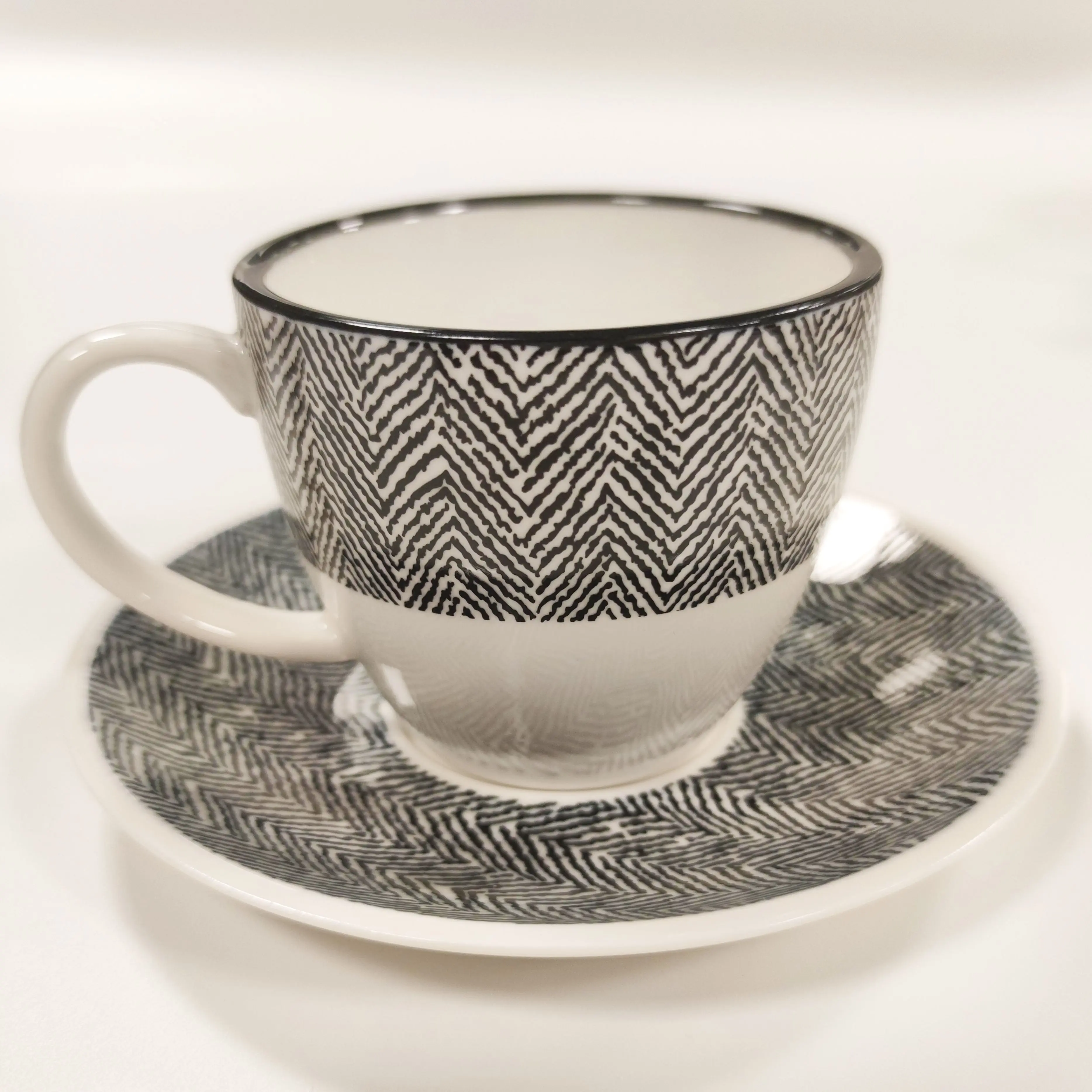 Комплект от шест опаковки кафеени чаши и блюдец, керамични креативна офис чаша за вода, чаша домашна за следобеден чай, утайка от чаша, изключителна керамика Изображение 2