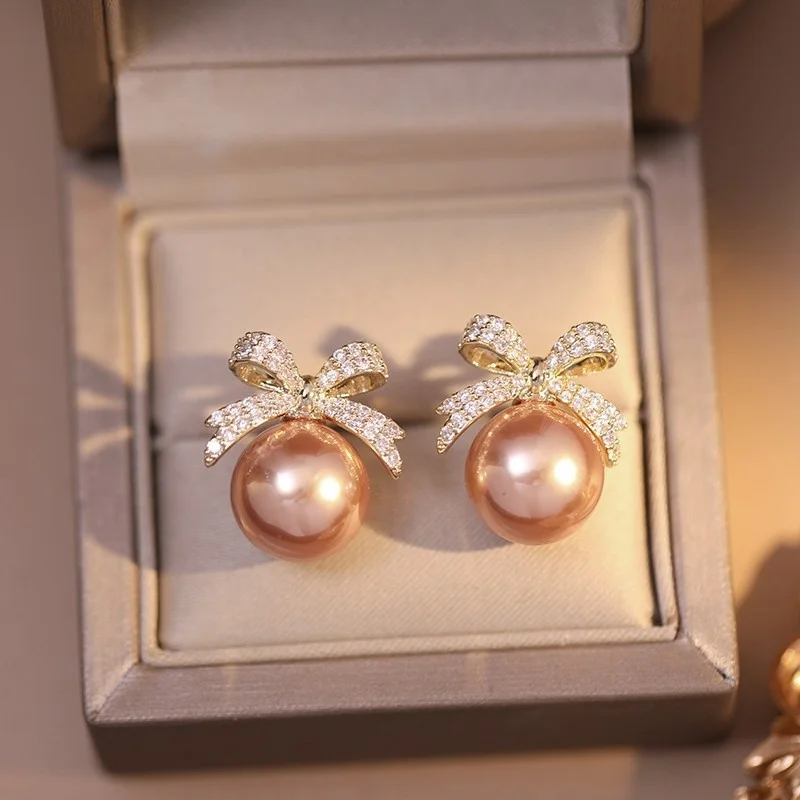 Красиви дамски обици-розово с бели перли, луксозни обеци с кристали, сватбени обици златен цвят за жени Изображение 5