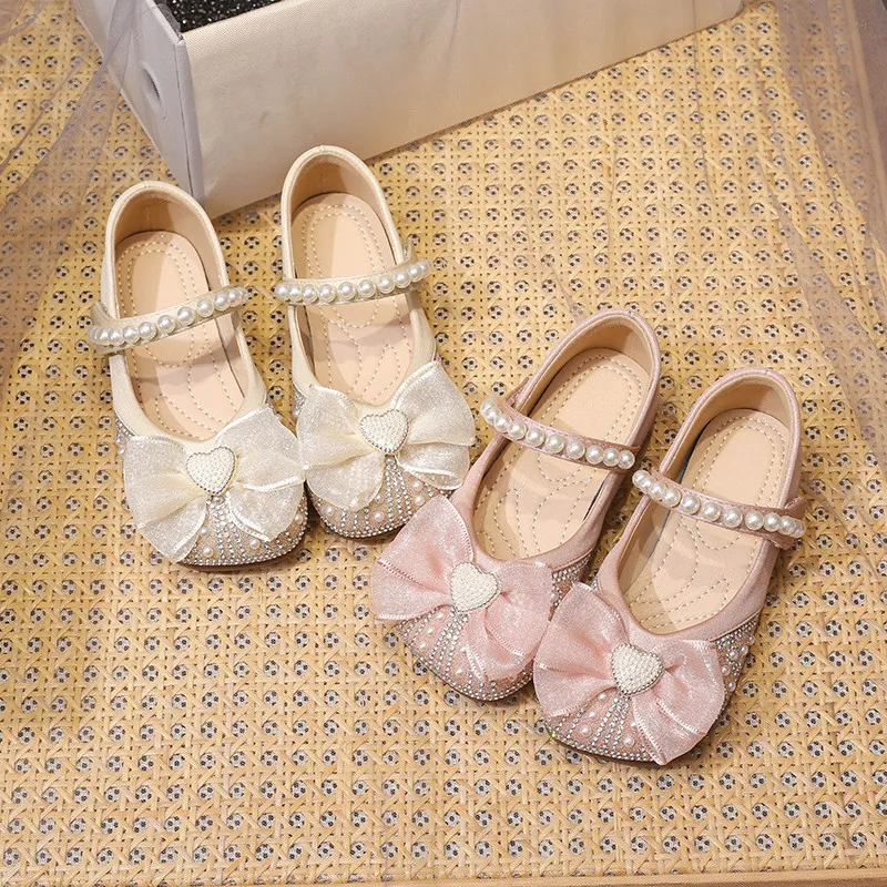 Малки кожени обувки за момичета; Новост лятото 2023 г.; Обувки на принцесата с Кристали на мека подметка за момиченца; Модни вечерни обувки Изображение 2