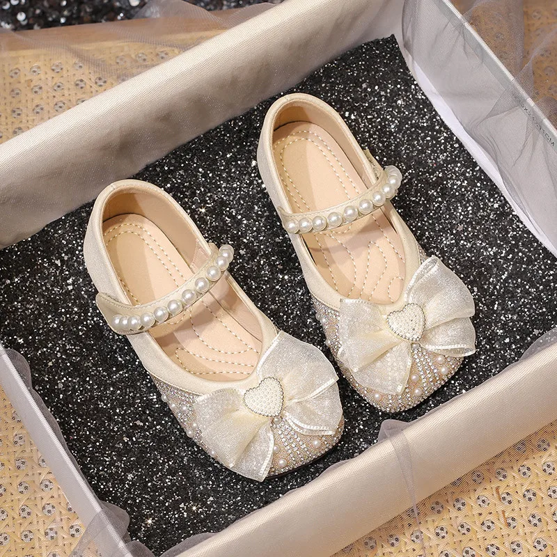 Малки кожени обувки за момичета; Новост лятото 2023 г.; Обувки на принцесата с Кристали на мека подметка за момиченца; Модни вечерни обувки Изображение 3