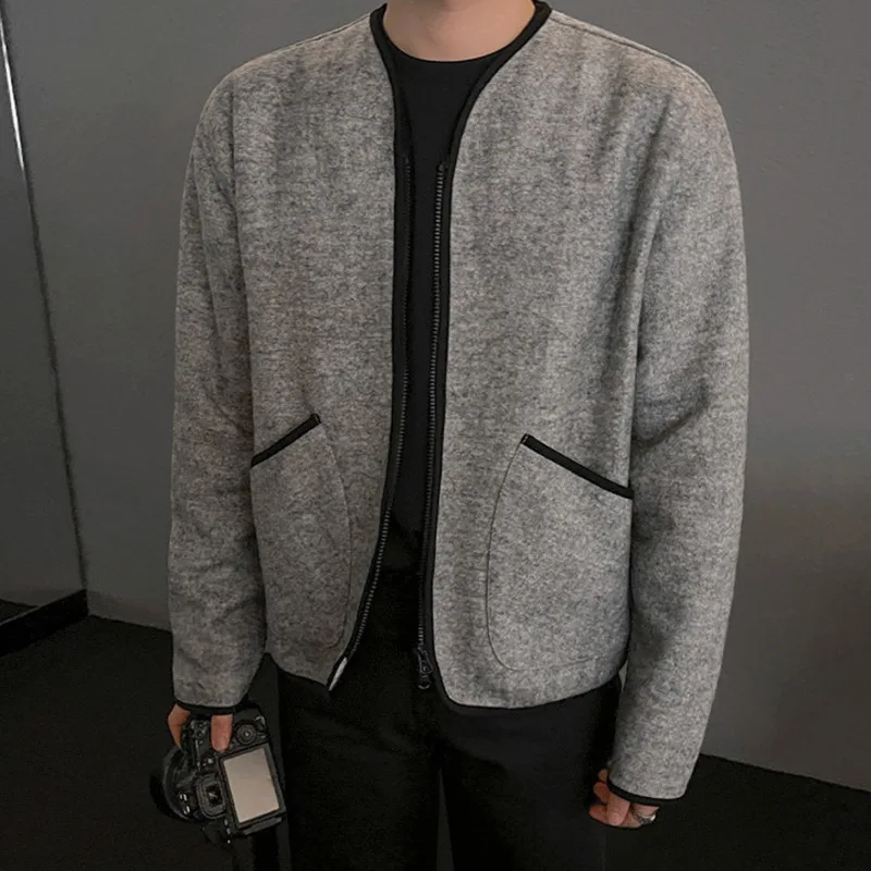 Мъжки яке IEFB, есен корейското свободно мъжко късо палто 2023 в контрастен цвят, с джоб и дълъг ръкав, ежедневни модерни мъжки блузи 9A5468 Изображение 3