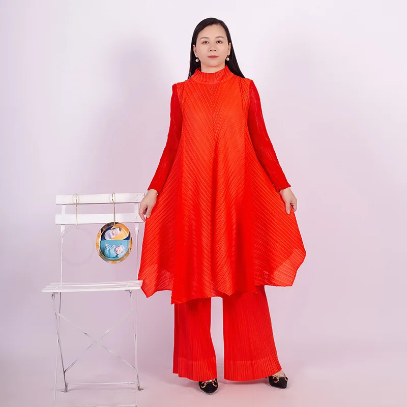 Плиссированный женски комплект Miyake, монофонични дантелен комплект с кръгло деколте и дълъг ръкав + широки панталони, всекидневни комплекти летни празнични дрехи 2023 година Изображение 3