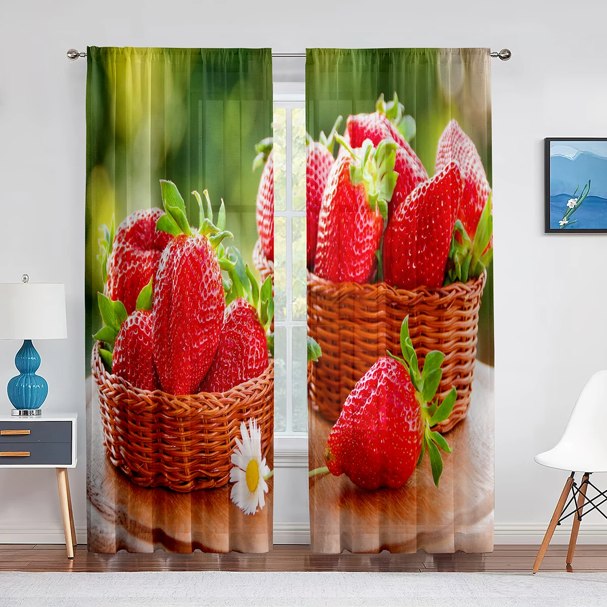 Ягоди в близък план, зрели летни плодове, тюлевые завеси за хол, декориране на спалня, шифоновая прозрачна вуалевая завеса на прозореца Изображение 2